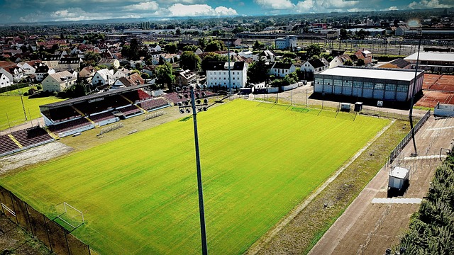 英足球俱乐 英足球俱乐